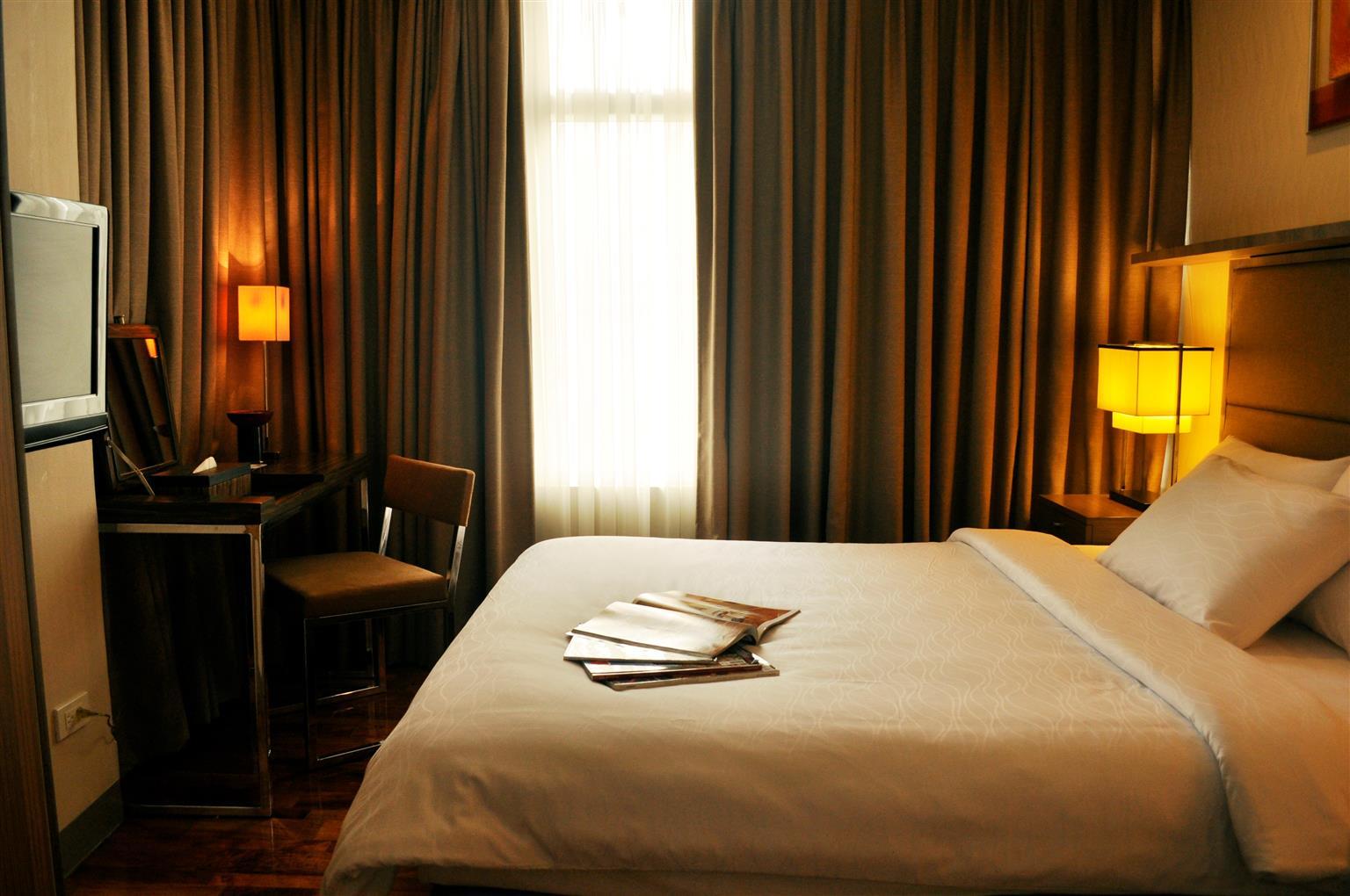 Best Western Antel Spa Hotel Suites 马卡蒂 外观 照片