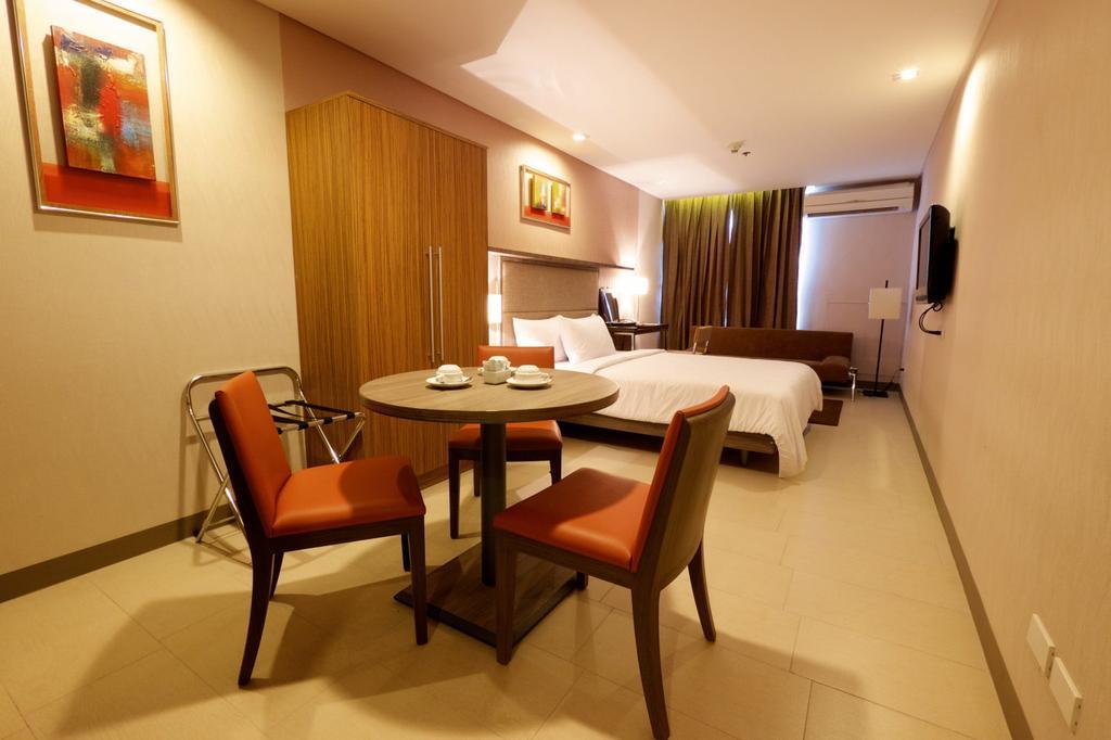 Best Western Antel Spa Hotel Suites 马卡蒂 客房 照片