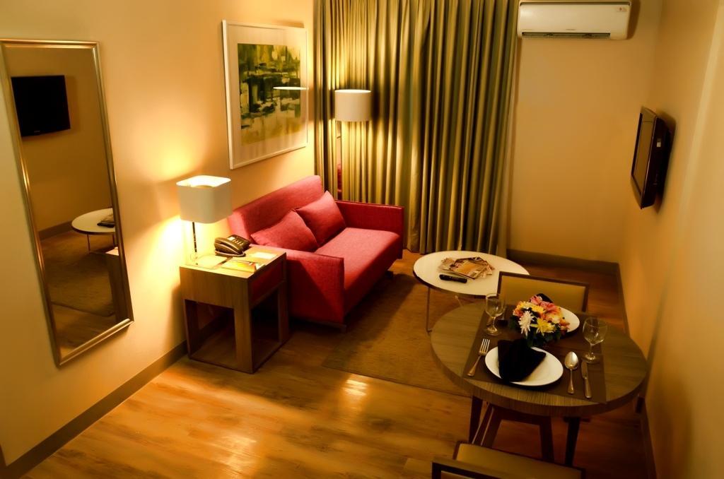 Best Western Antel Spa Hotel Suites 马卡蒂 客房 照片